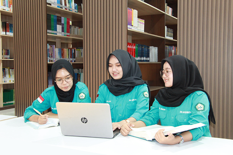 FOTO-PERPUSTAKAAN-kecil
